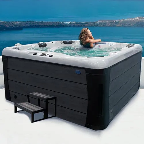 Deck hot tubs for sale in Lyon